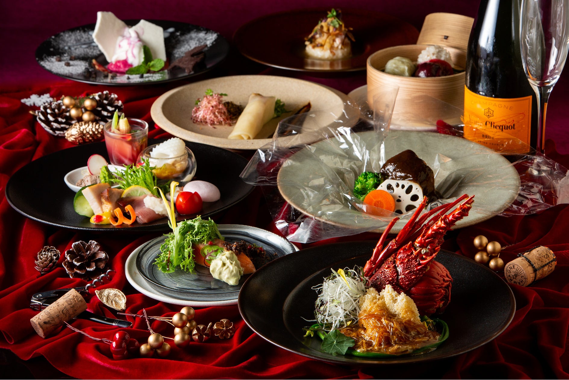 聖夜を華やかに彩る「クリスマスディナーコース」/ザ ロイヤルパークホテル 福岡 | 三菱地所ホテルズ&リゾーツ株式会社のプレスリリース