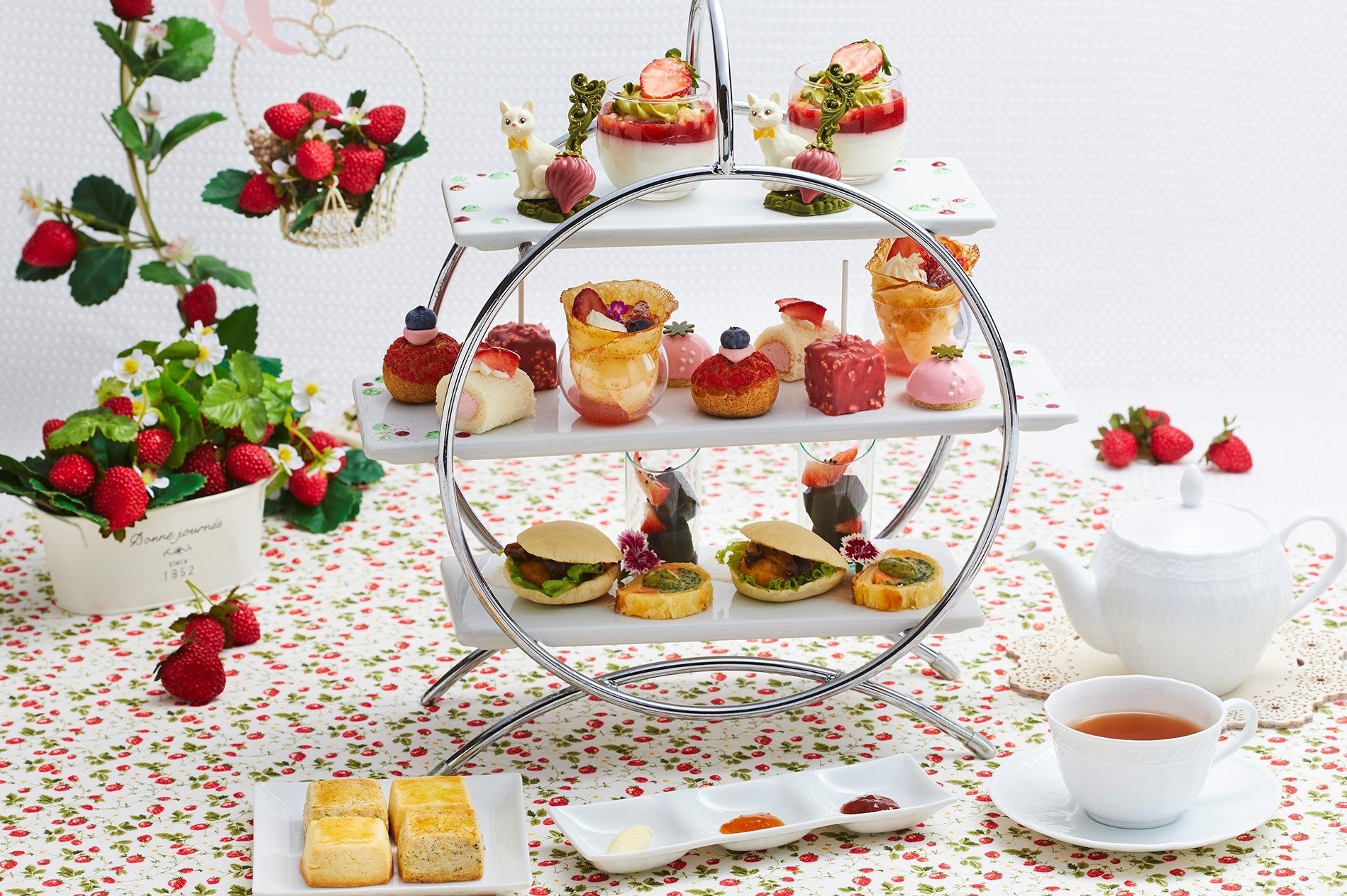 「ストロベリーアフタヌーンティー」