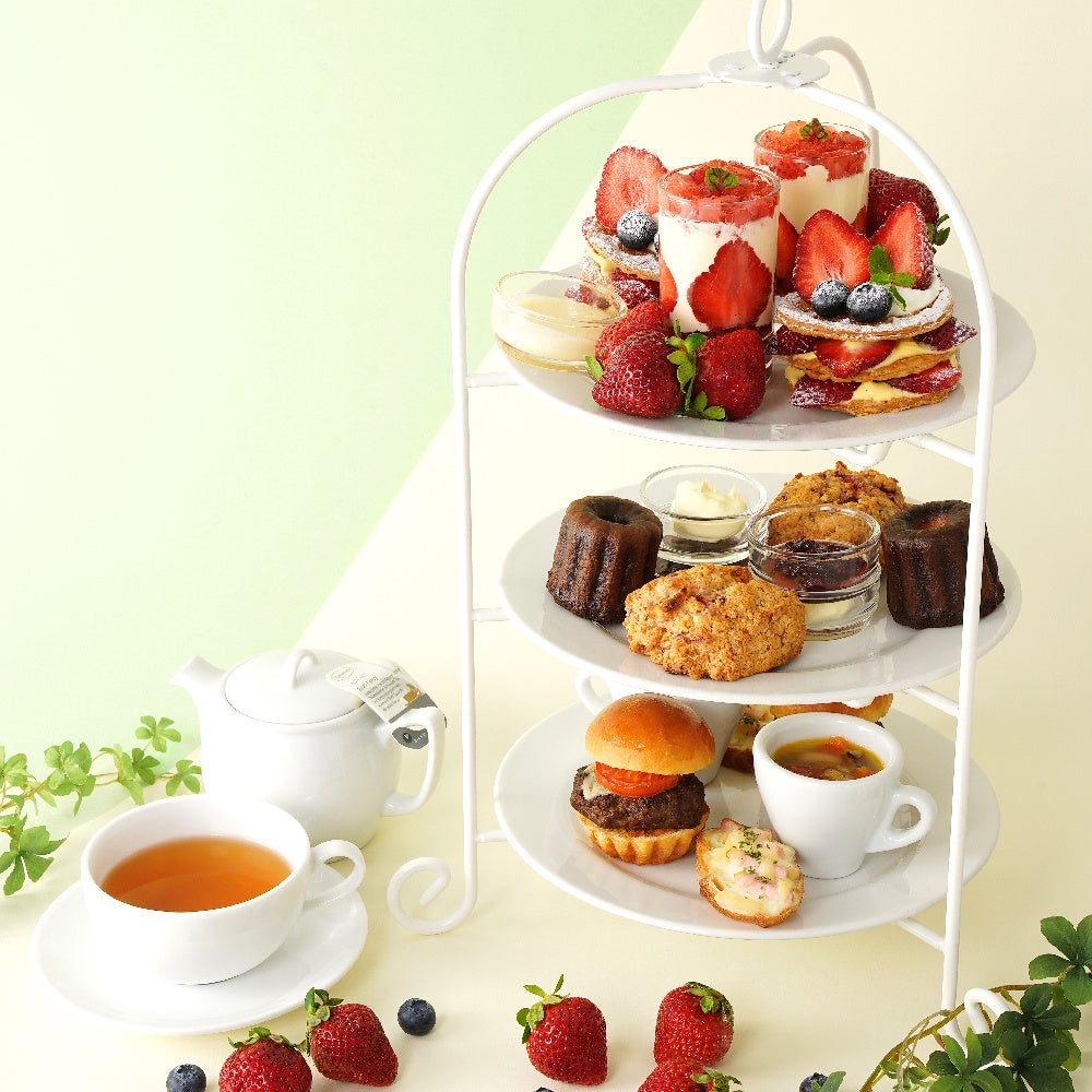 あまおう苺のアフタヌーンティー　イメージ