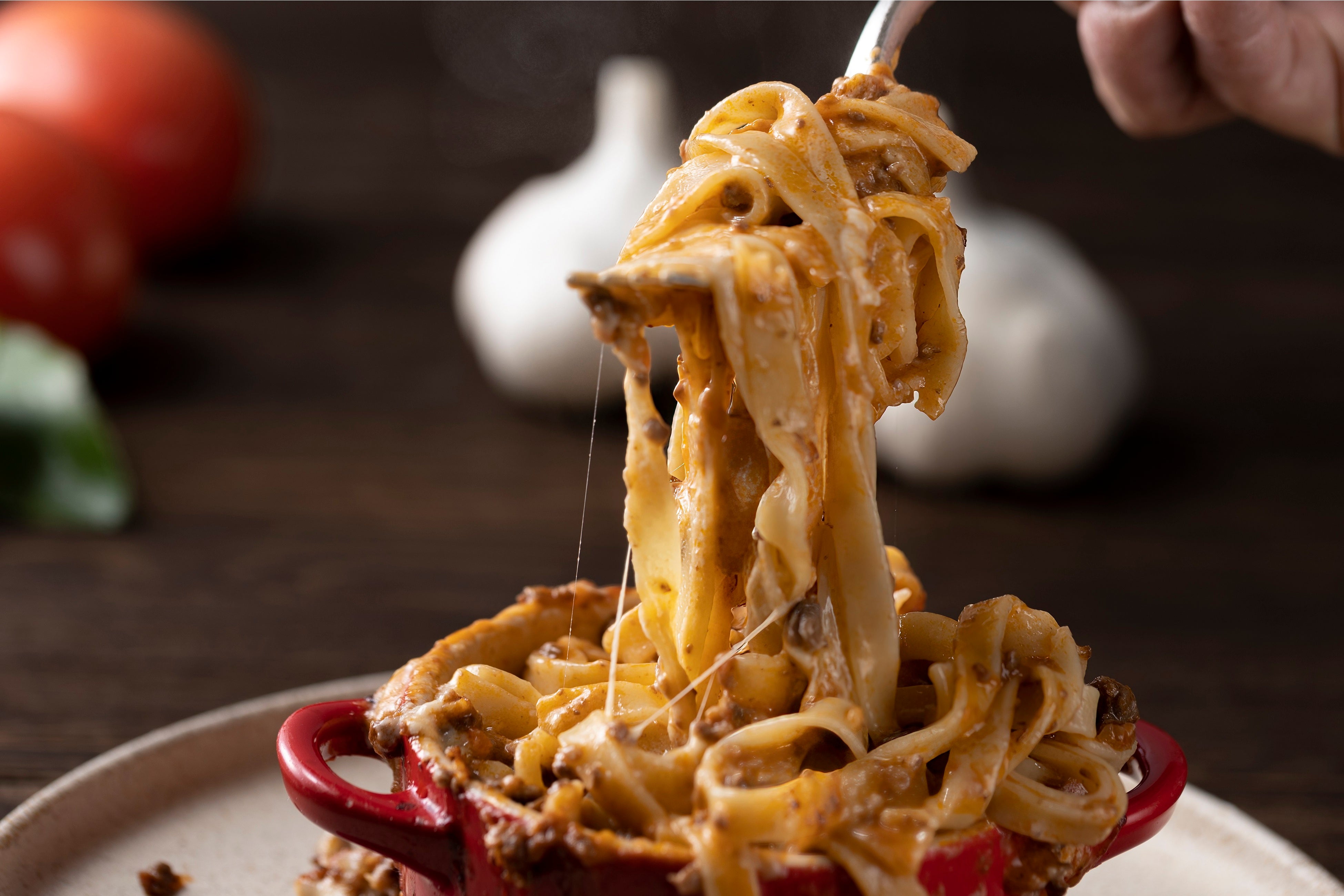 チーズまみれのボロネーゼタリアテッレ