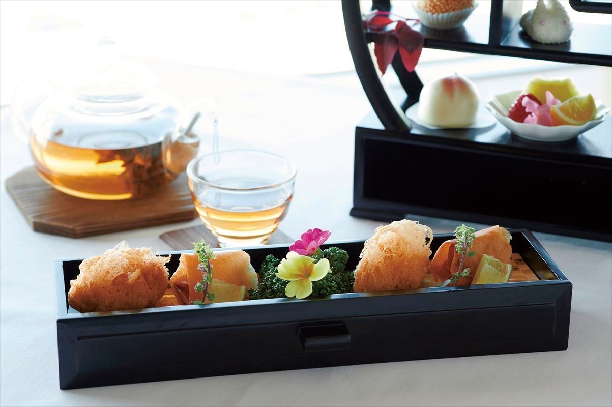 ・龍井茶を練りこんだ五目揚げ餅 ・春巻