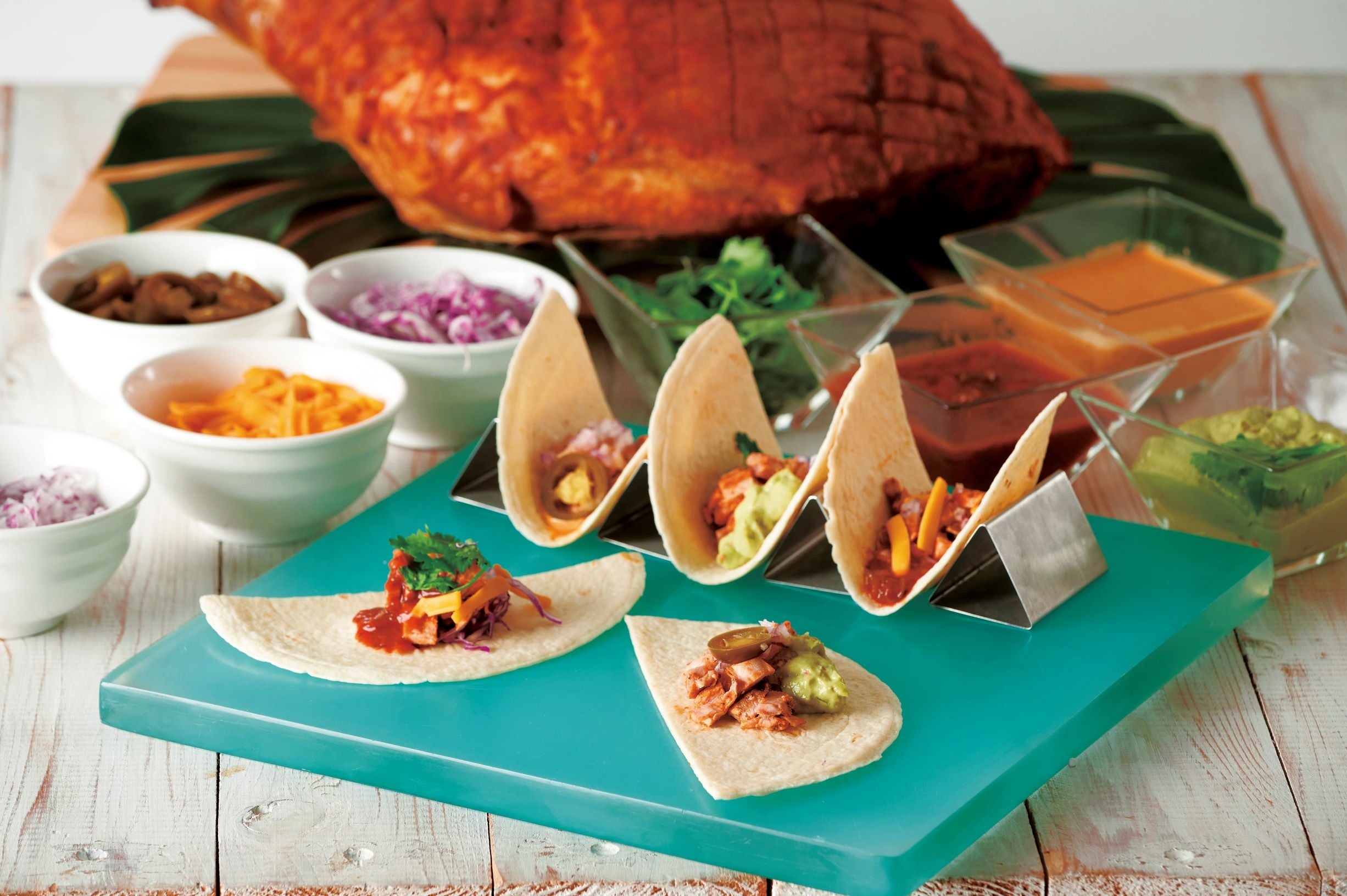 神奈川県銘柄豚やまゆりポークを使ったタコス