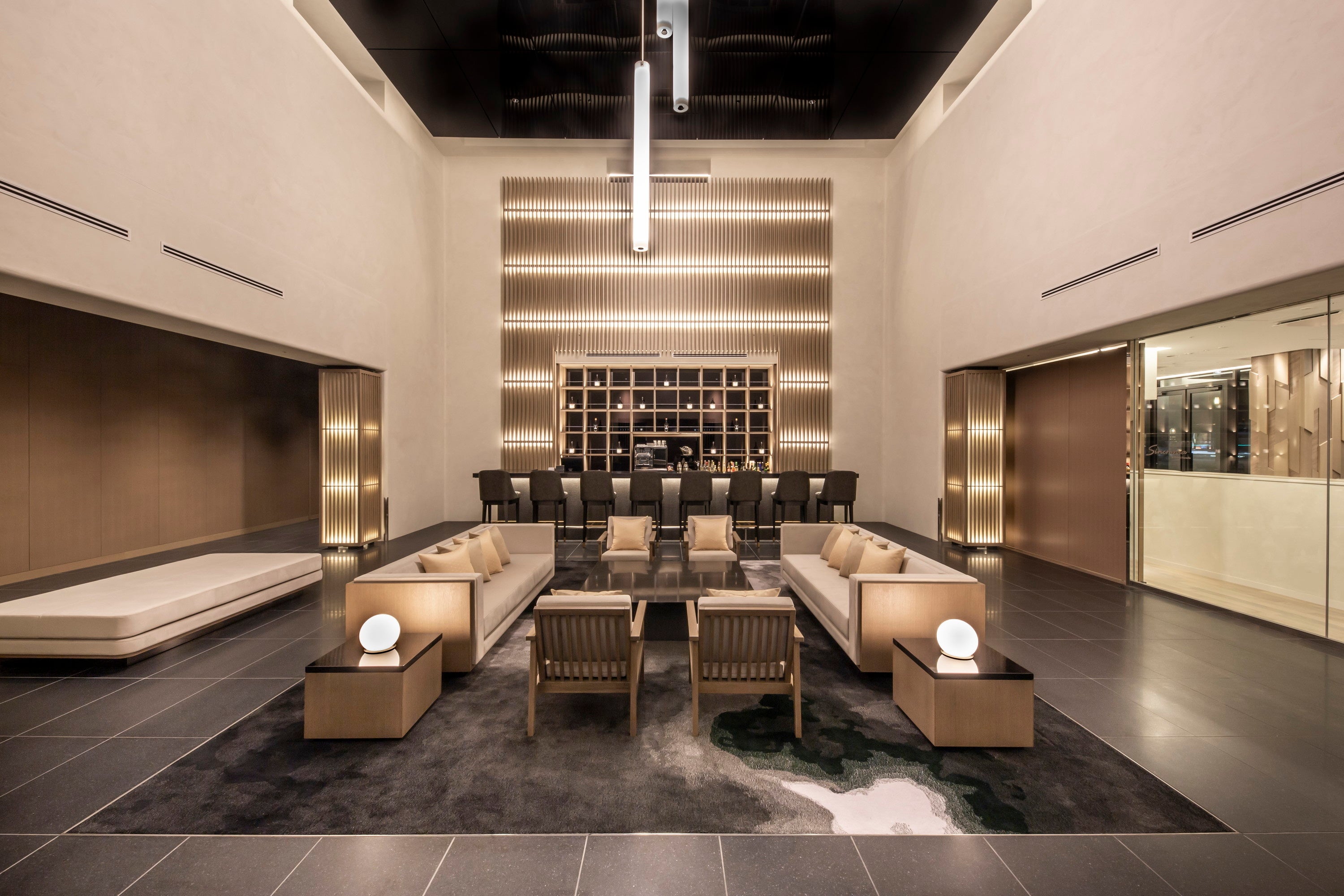 アイコニック京都　ロビー