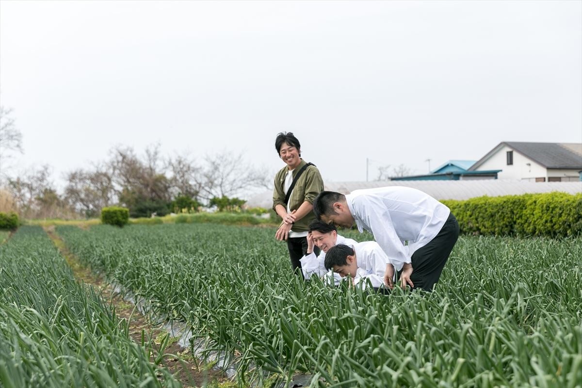 相模湾と東京湾に挟まれた丘の上にある「鈴也ファーム」