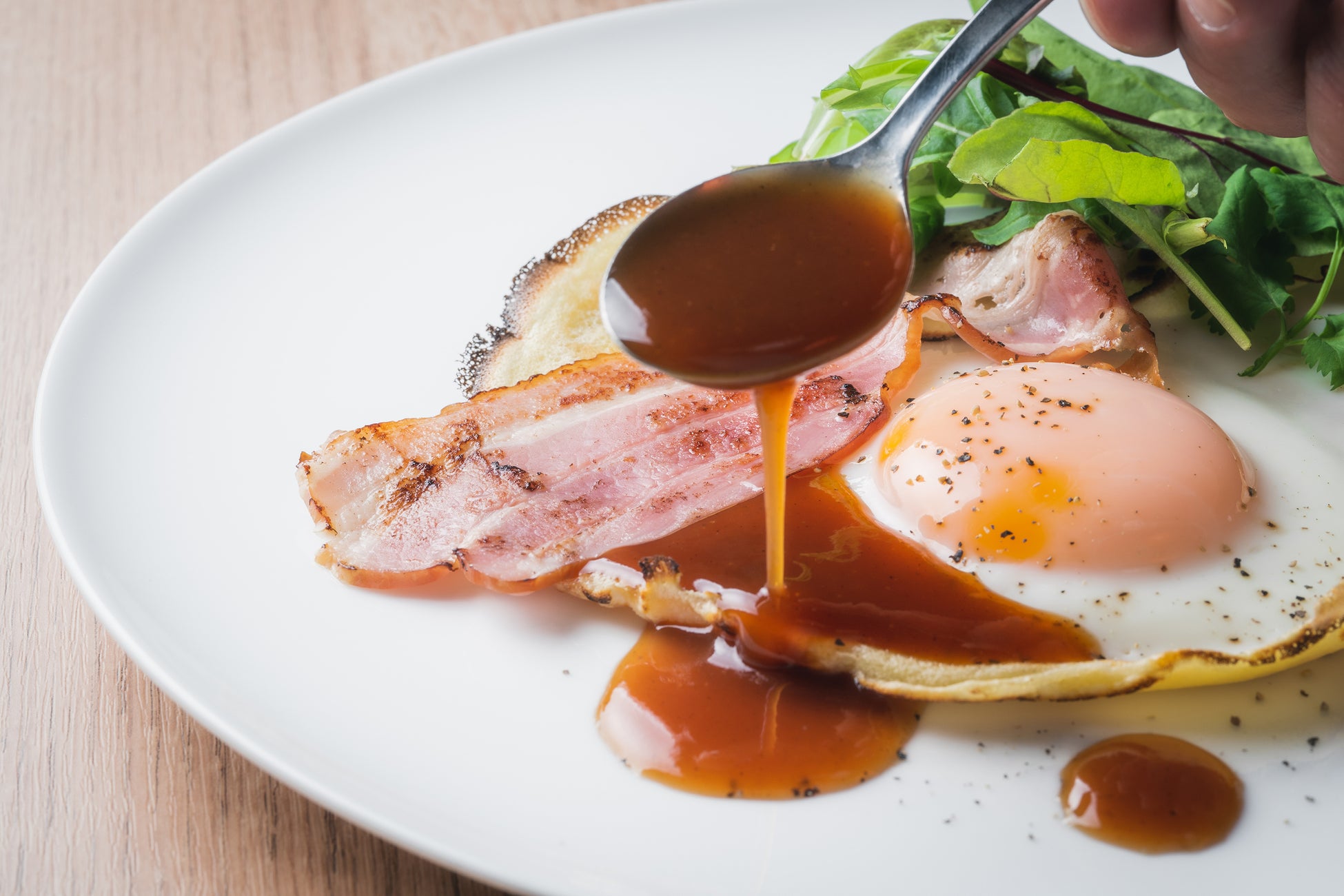 フランス料理のガレットに「大阪の味」を