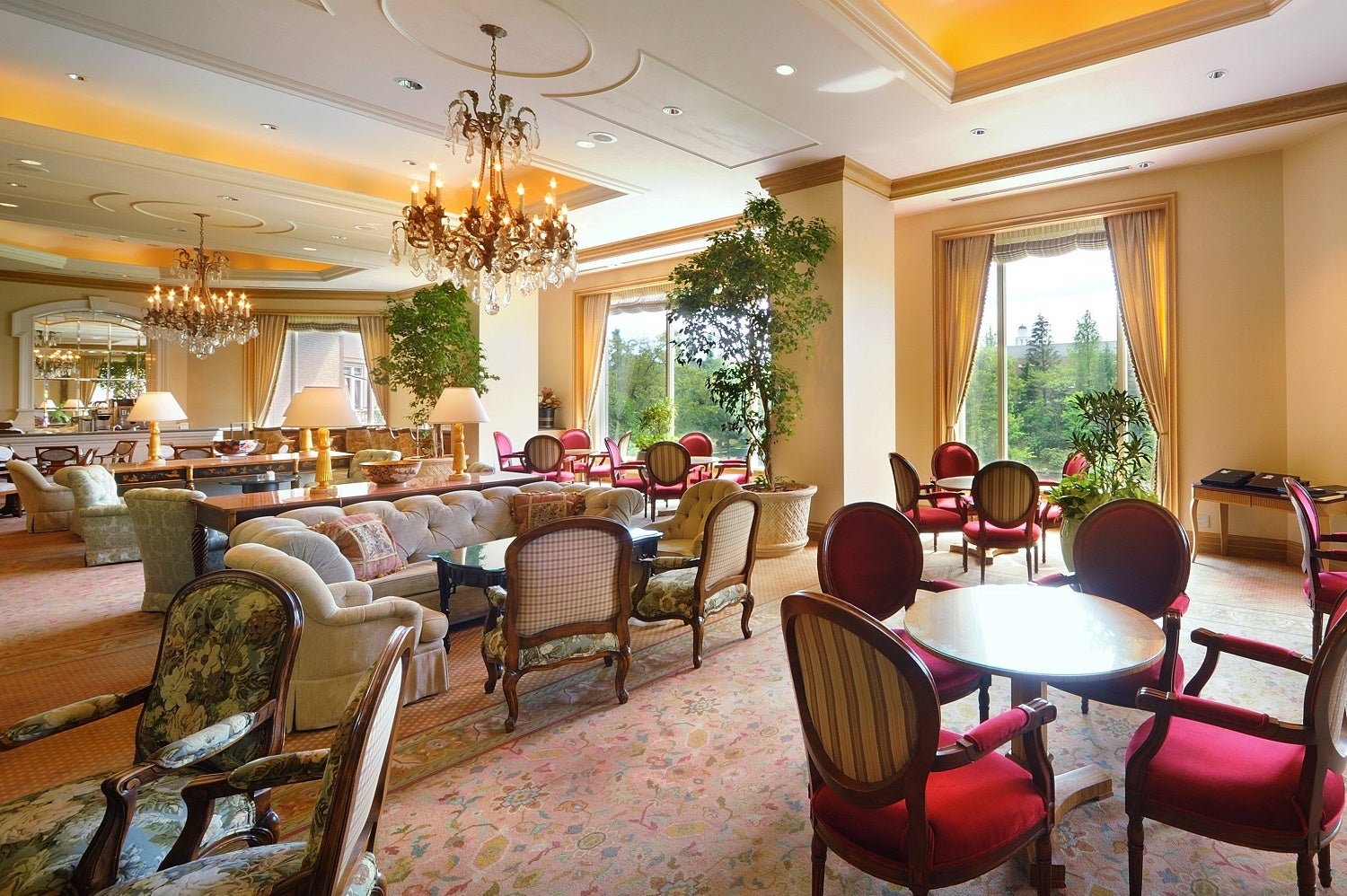 ロビーラウンジ「フォンテーヌ」