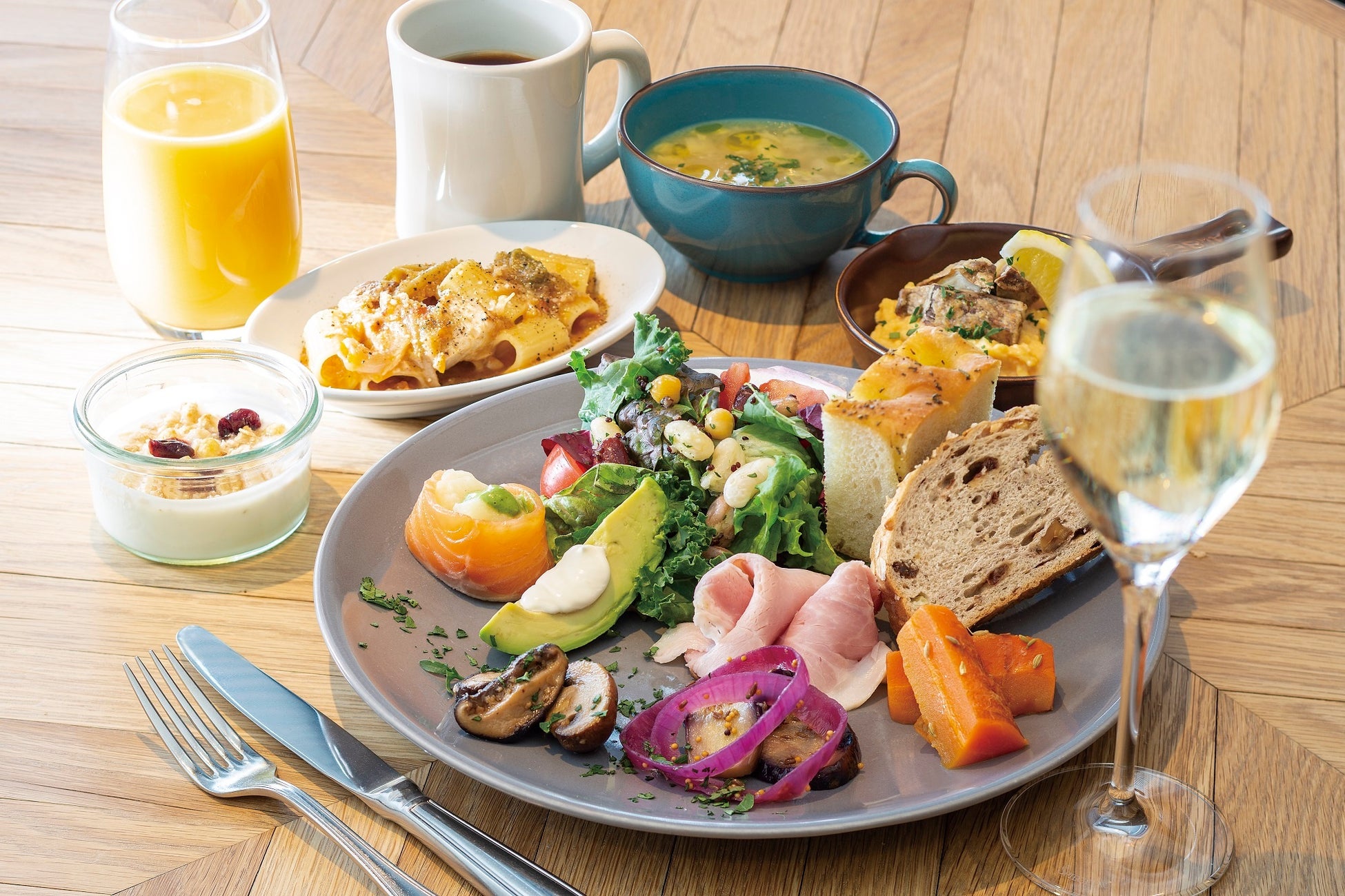 フリーフローのプロセッコ付きイタリアンブレックファースト