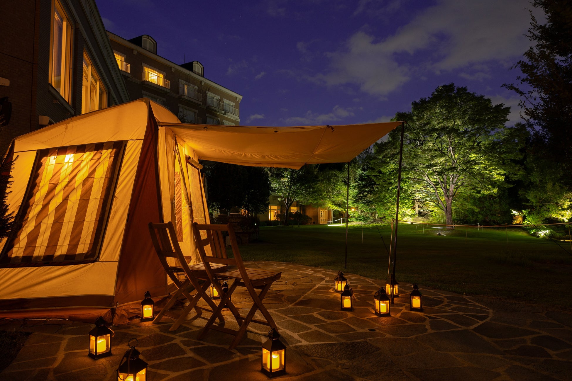 ロッジテント外観