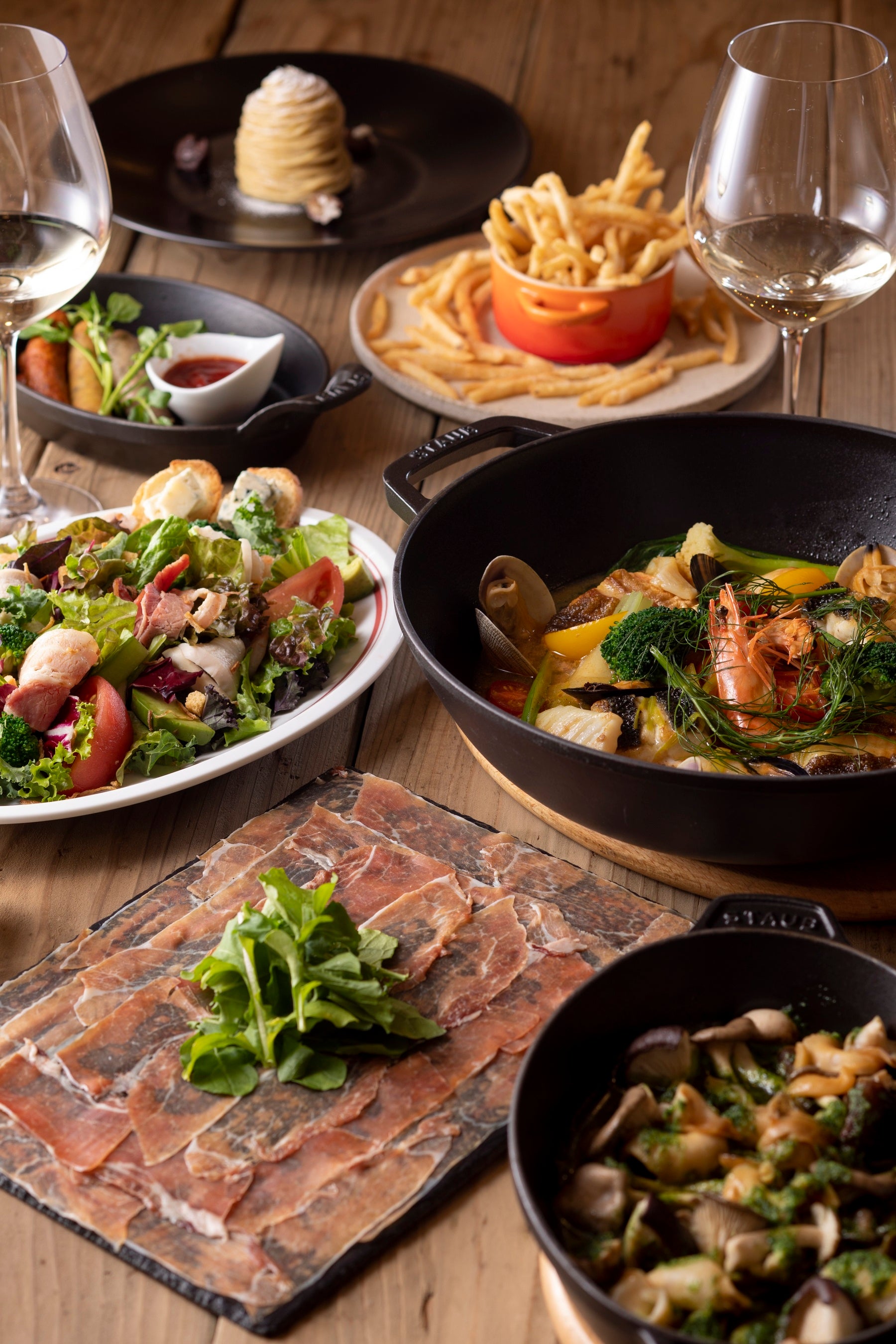 東北の魚介をメインに使用したブイヤベース