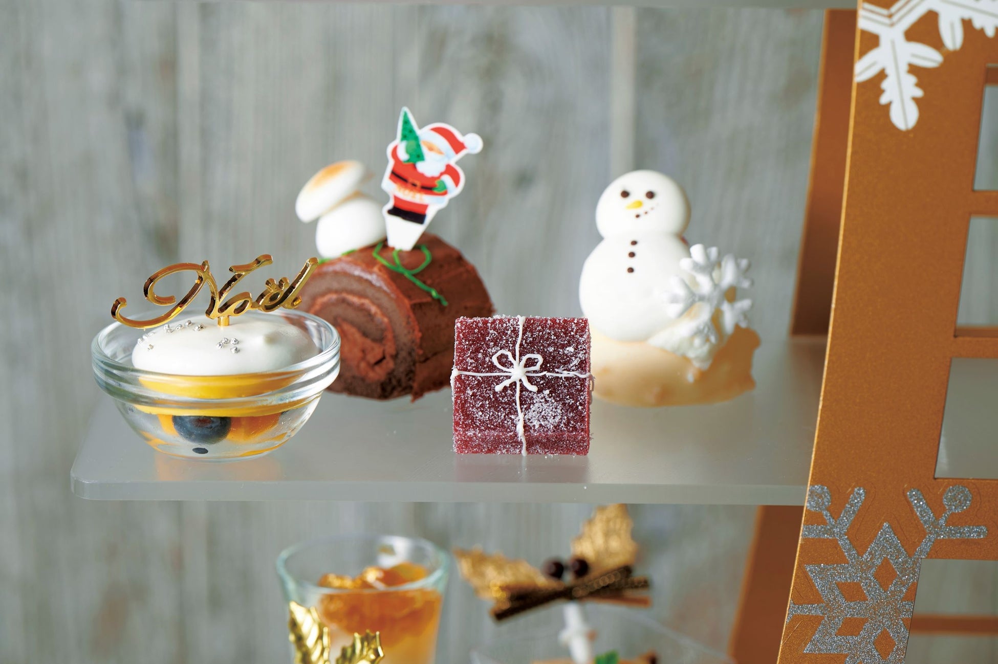 ランドマークアフタヌーンティー(中段)