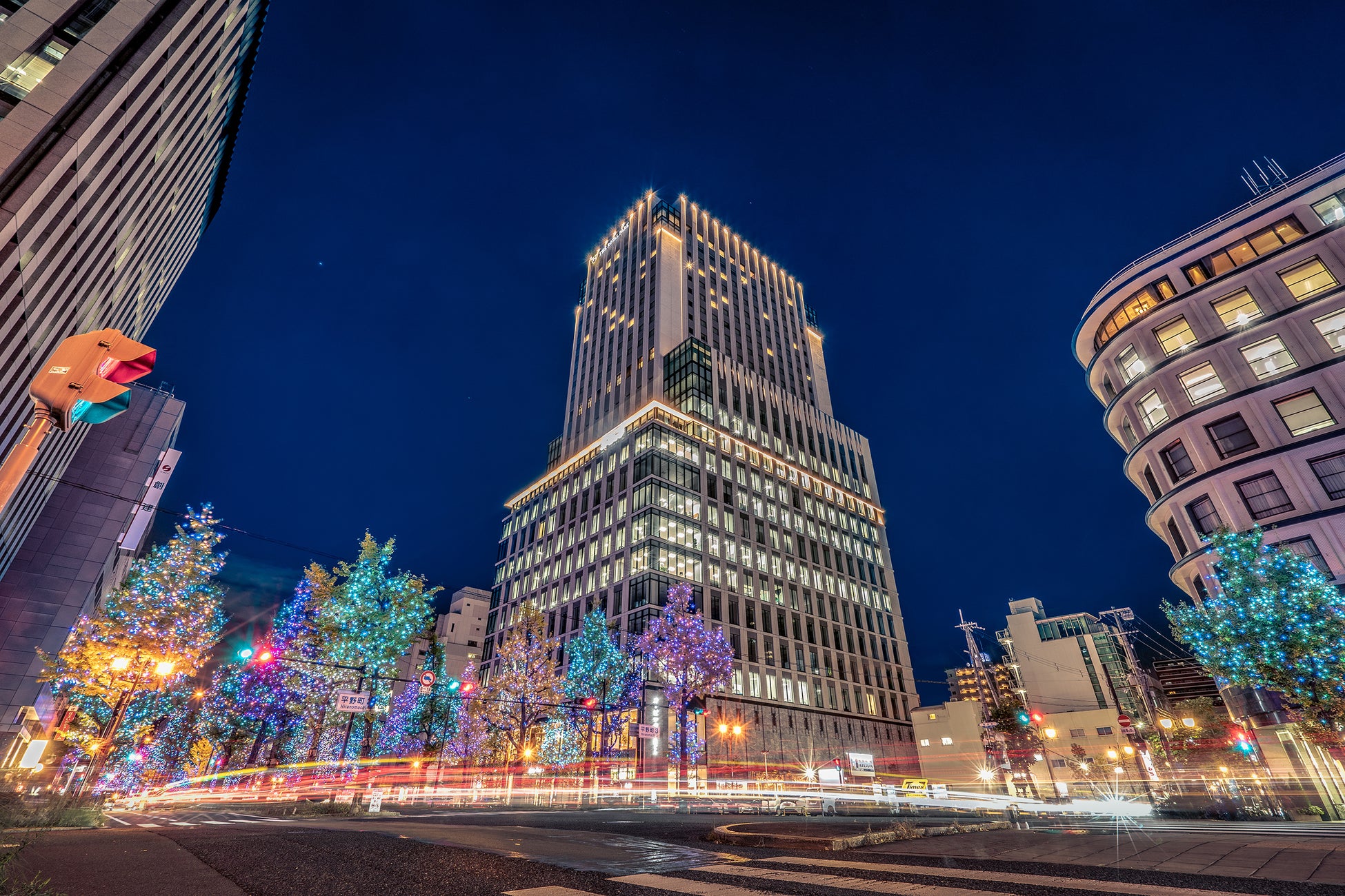 ホテル目の前で開催される「御堂筋イルミネーション」(※上記写真は2021年に撮影したもの)