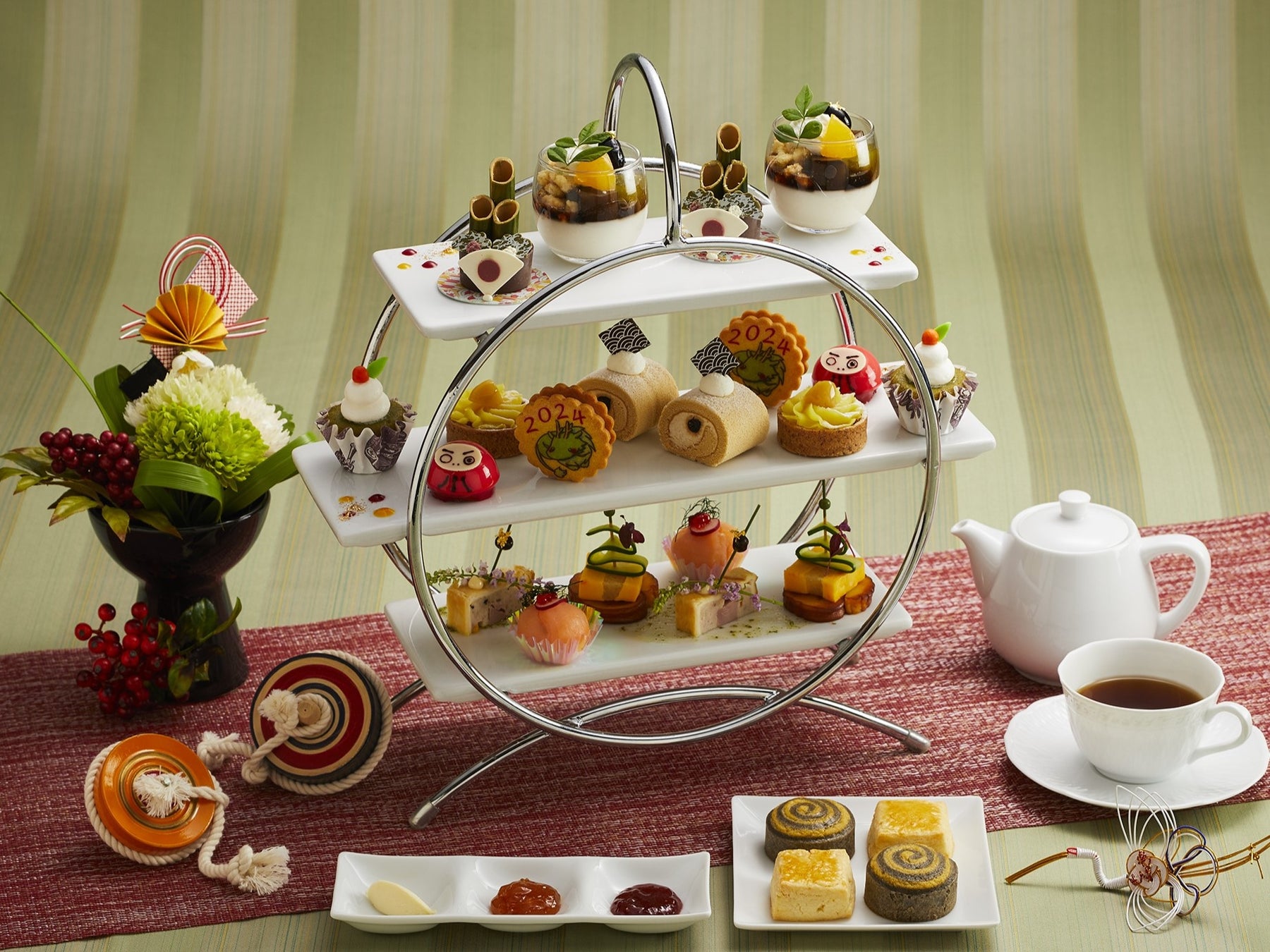 迎春アフタヌーンティー ※写真は2名様分です。