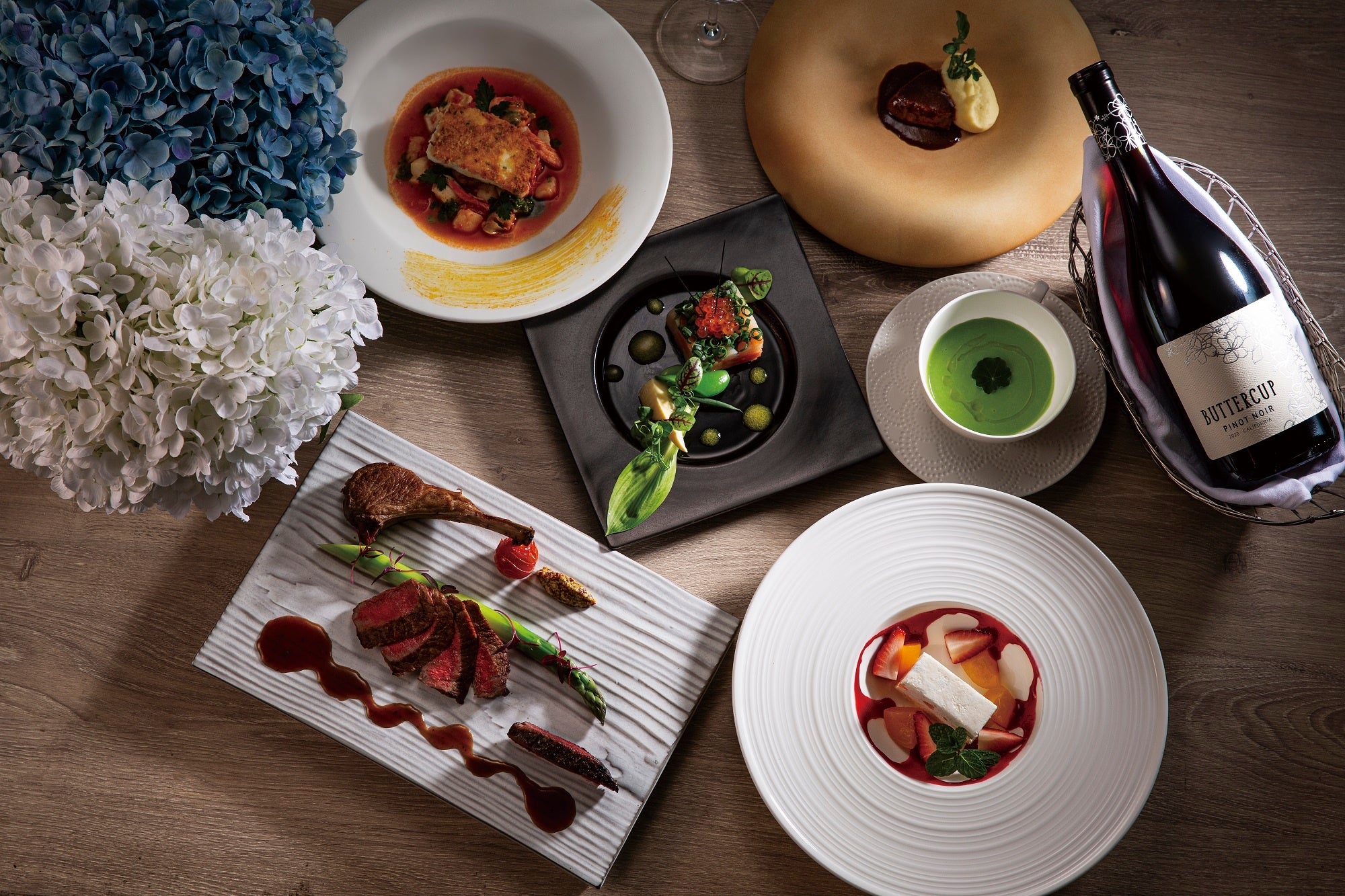 鯛や牛タンも楽しめる「摩天楼ディナー 春の便り」