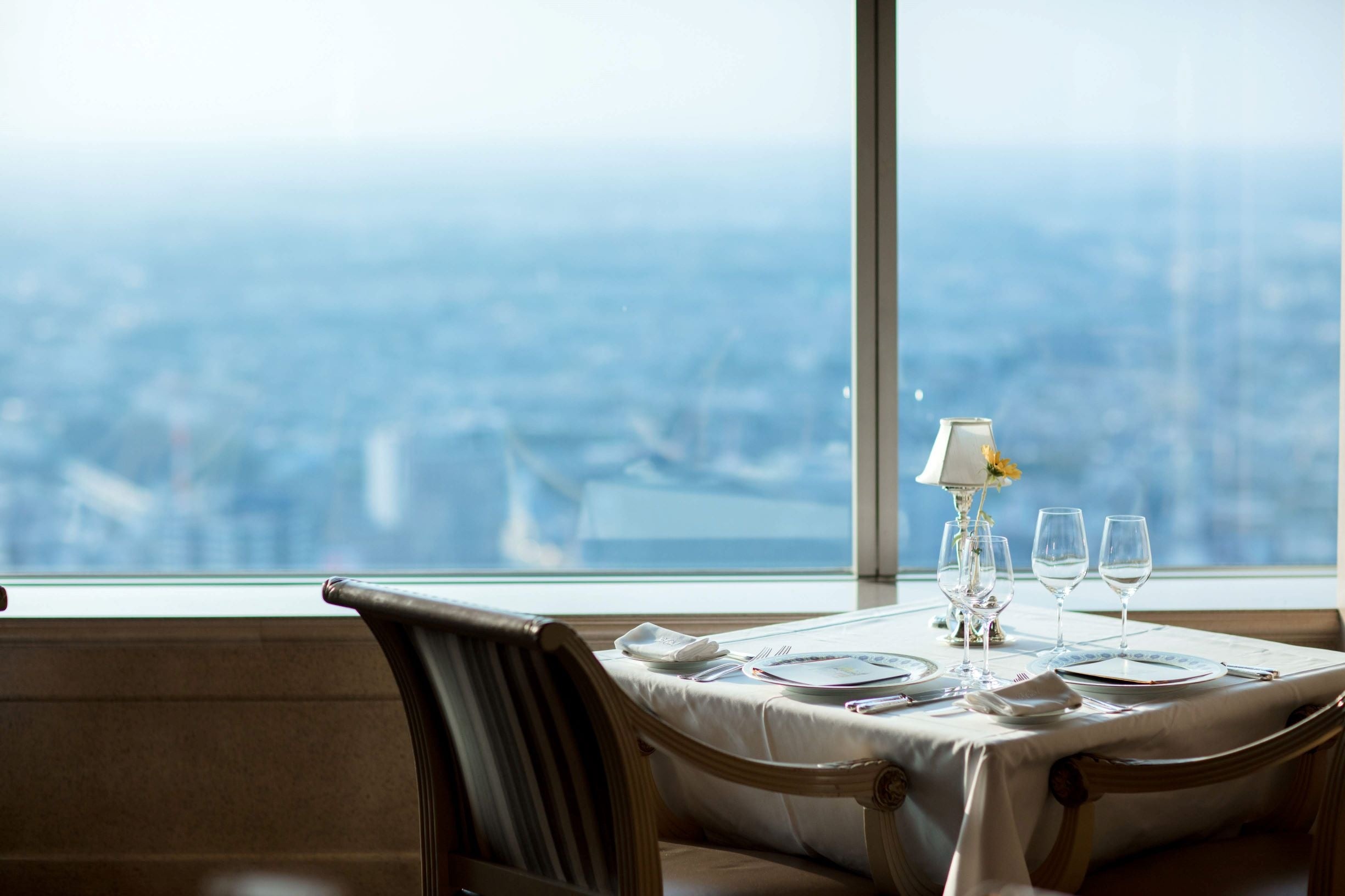 68F フレンチレストラン「ル シエール」店内イメージ