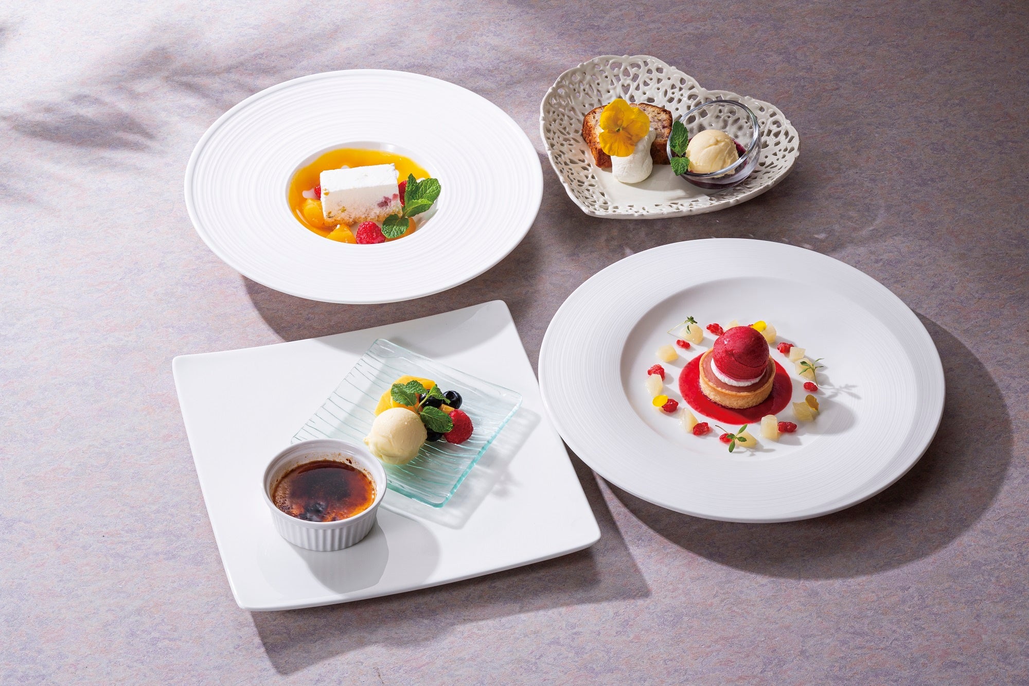 デザート は4種より1品お選びいただけます