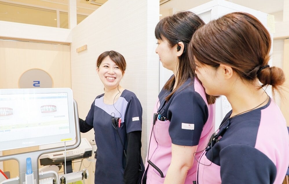 スマイルライン歯科・矯正歯科マークイズ福岡ももち