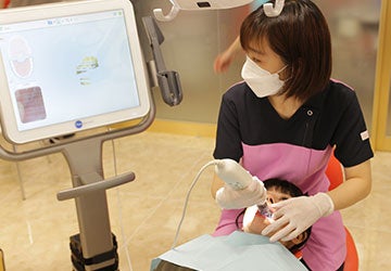 スマイルライン歯科・矯正歯科天神