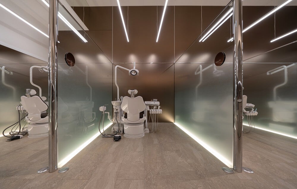 銀座青山You矯正歯科　広島紙屋町医院