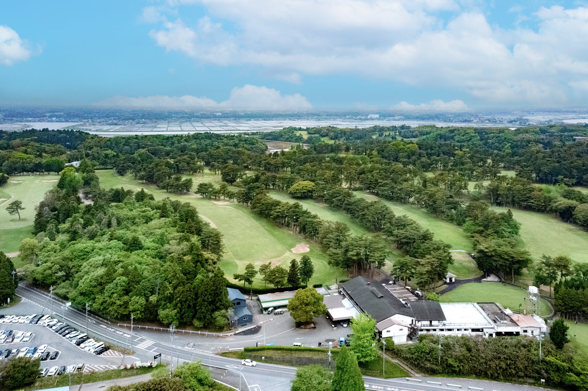 ゴルフ場の新コンセプトは「こころがスイングする森。」 