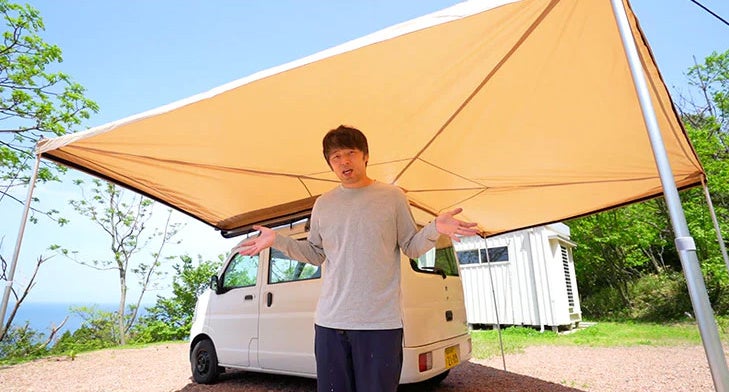 扇形にタープが広がる バットウィングオーニング 動画クリエイター ともさん の扇形カーサイドタープ発売 タンスのゲンのプレスリリース 扇形にタープが広がる バットウィングオーニング 動画クリエイター ともさん の扇形カーサイドタープ発売 タンスのゲンのプレスリリース