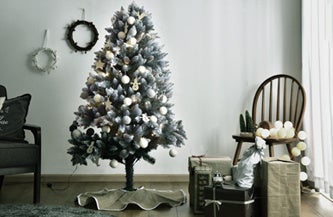まだ間に合う！2022年クリスマスツリー「タンスのゲン」にて6種類の