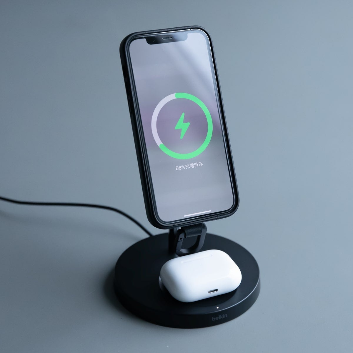 長さ調節可能なストラップにアップデート。iPhoneに+αの機能を