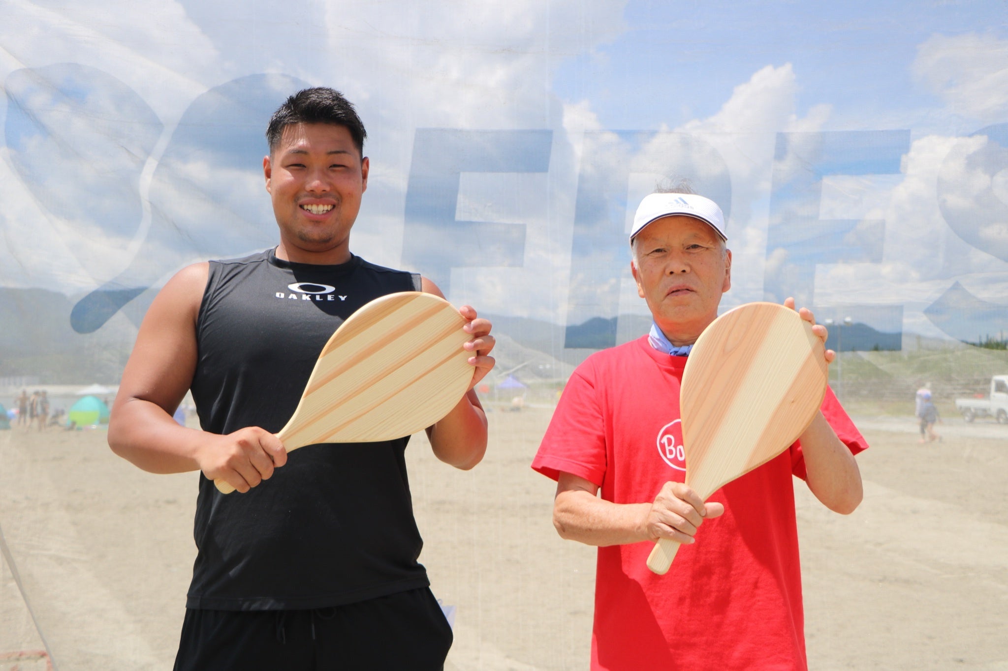 ベストラリー賞の高津選手（左）と高橋選手（右）