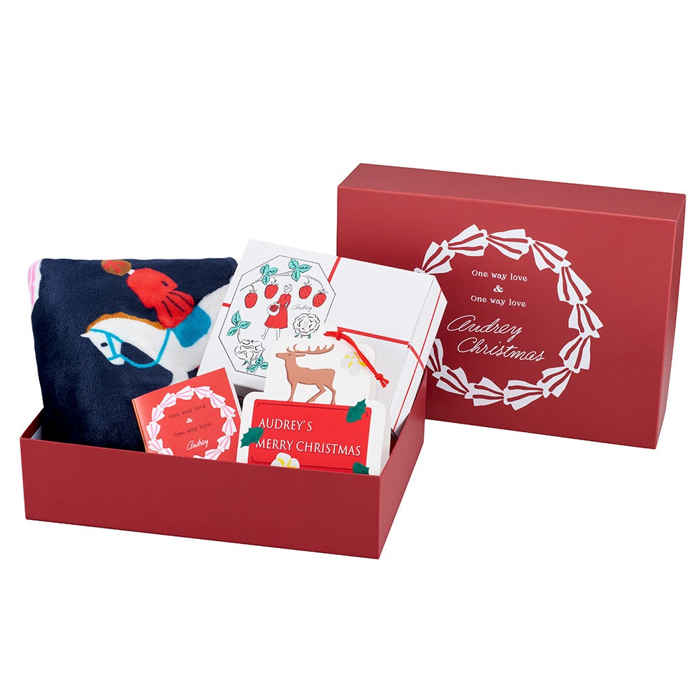 いちごのお菓子専門店「オードリー」、クリスマス限定商品をオンライン