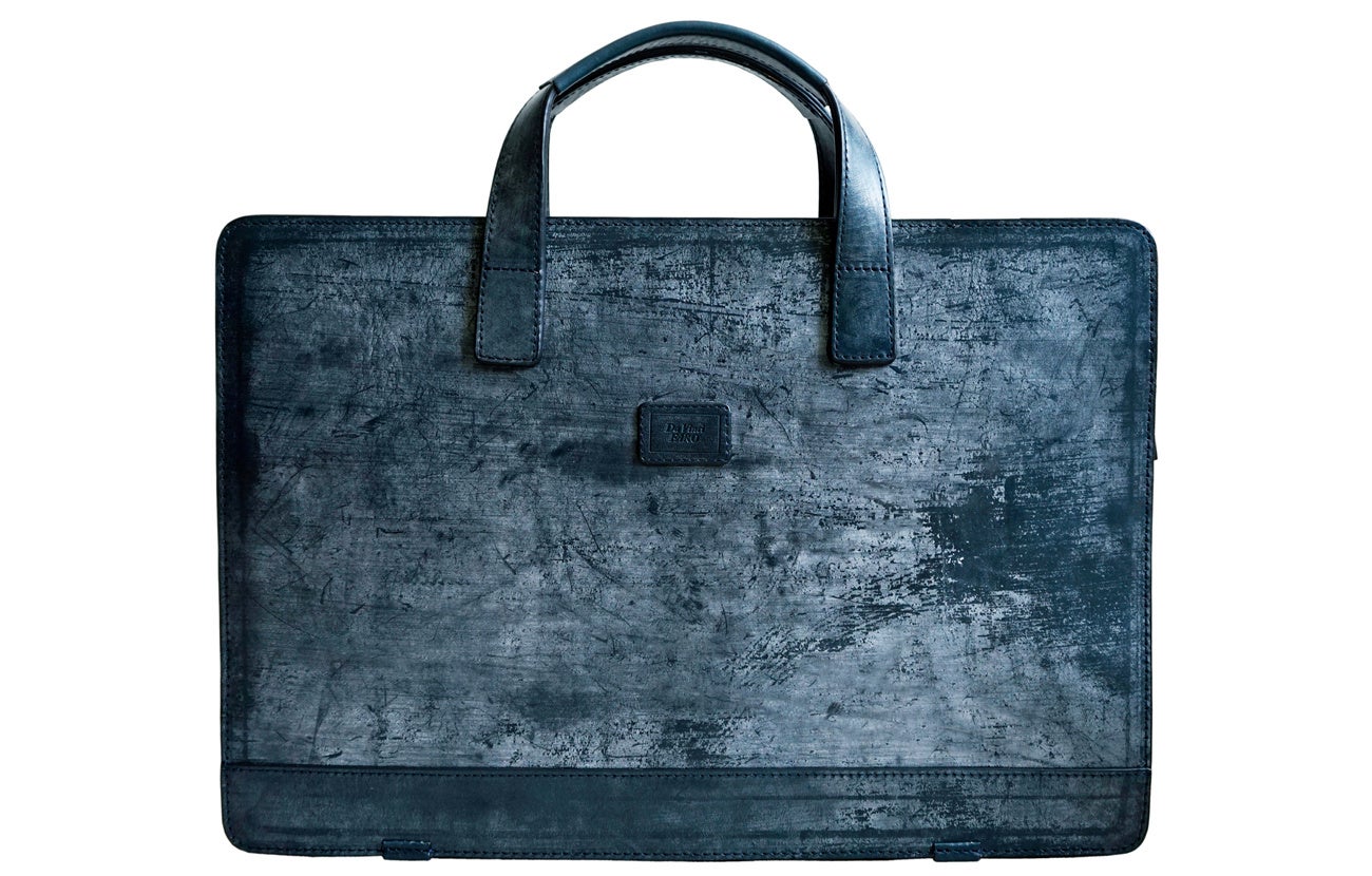 ダヴィンチファーロのコレクション「Alba Bridle Misto 3zip Shoulder Bag」