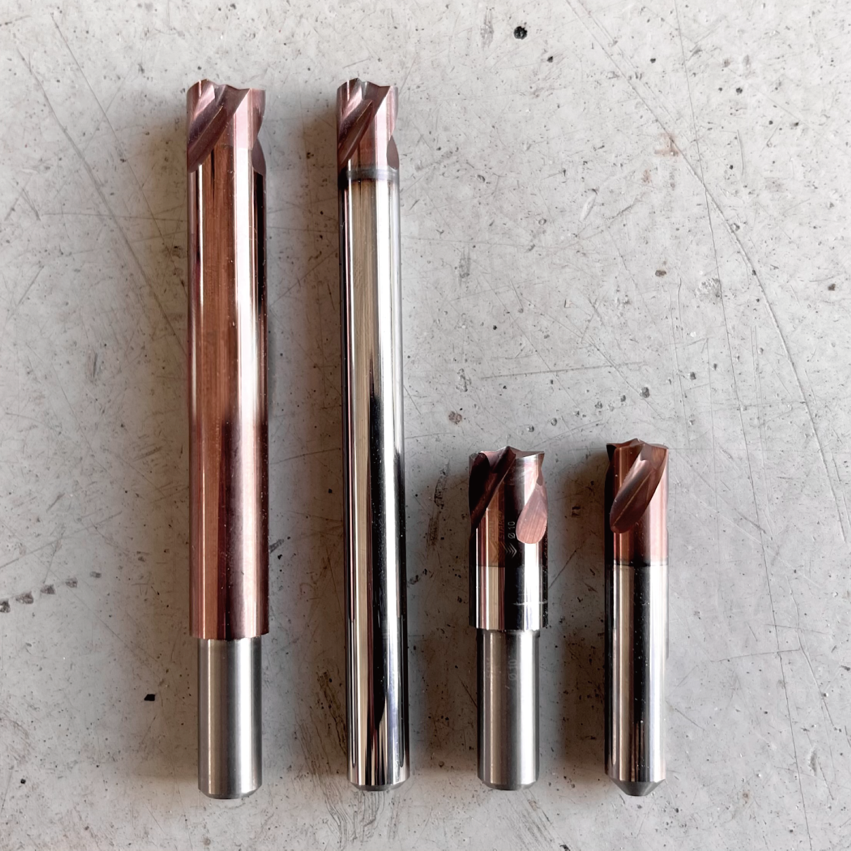 メカドルゆきさん大興奮！超高張力鋼板対応のスポットカッター（ドリル）「エフディエム Star4」