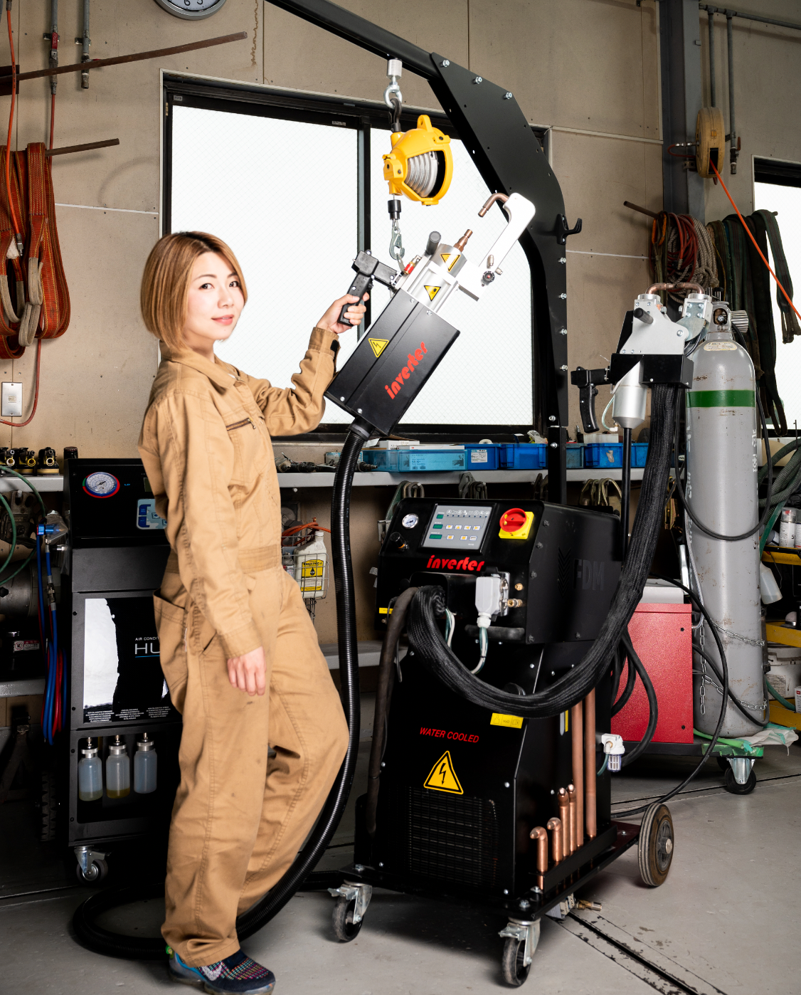 FDM スーパープント 超高張力鋼板対応 水冷式スポット溶接機