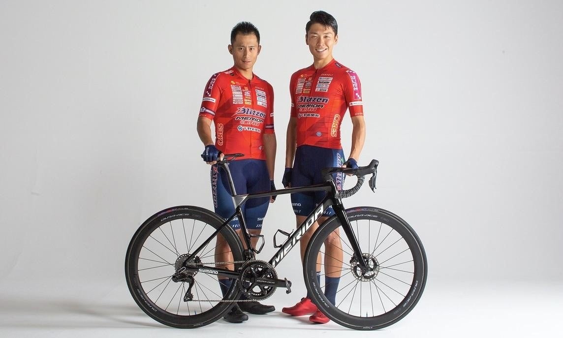 バイクもメリダ社で継続となりますが、新型スクルトゥーラ「9000」をメインバイクとして採用します。小野寺玲がいち早く実践投入しておりますので、以下、小野寺のコメントをご参照ください。