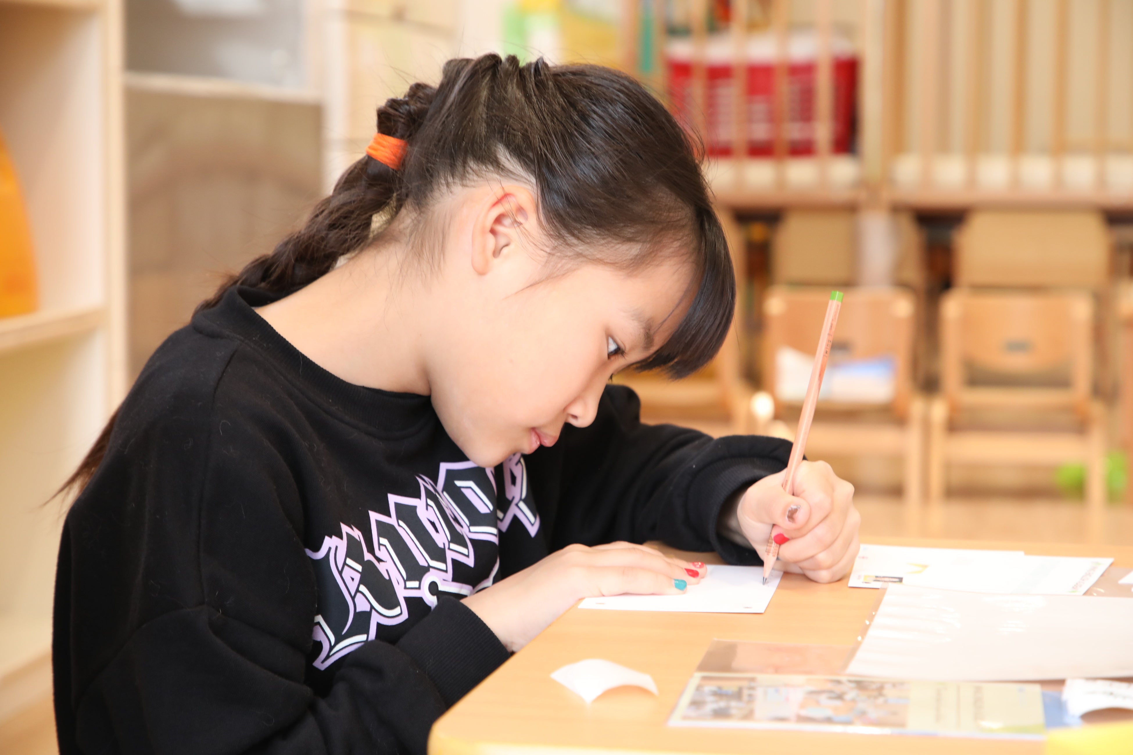 地元の英会話スクールもワークショップで出店