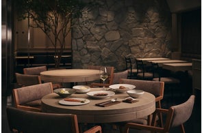 モダンフレンチ「L'AS(ラス)」が福岡・薬院に初出店
