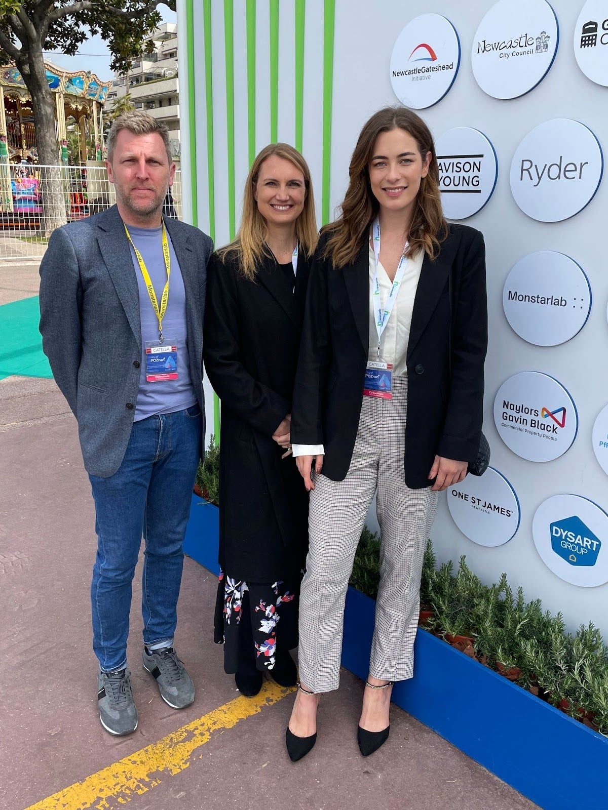 左から、モンスターラボUK エグゼクティブディレクターのJames Hall、モンスターラボUAE エグゼクティブディレクターのJackie Du Plooy、PlaceOS Global Head of Platform SolutionsのSabrin