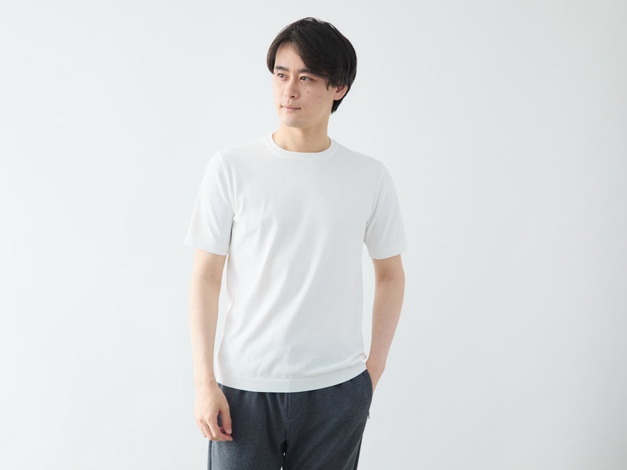 生産量“1日わずか10枚”。夏も快適な清涼ニット「DEKISUGI