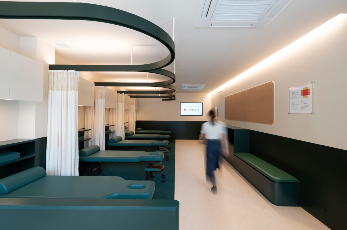 ぷらす鍼灸整骨院グループ、VI刷新のお知らせ | 株式会社SYNERGYJAPAN