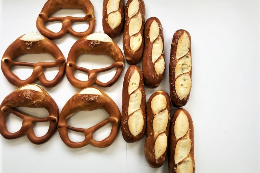 有機素材のブレッツェルセット-山の中の小さなドイツパン工房Hirose