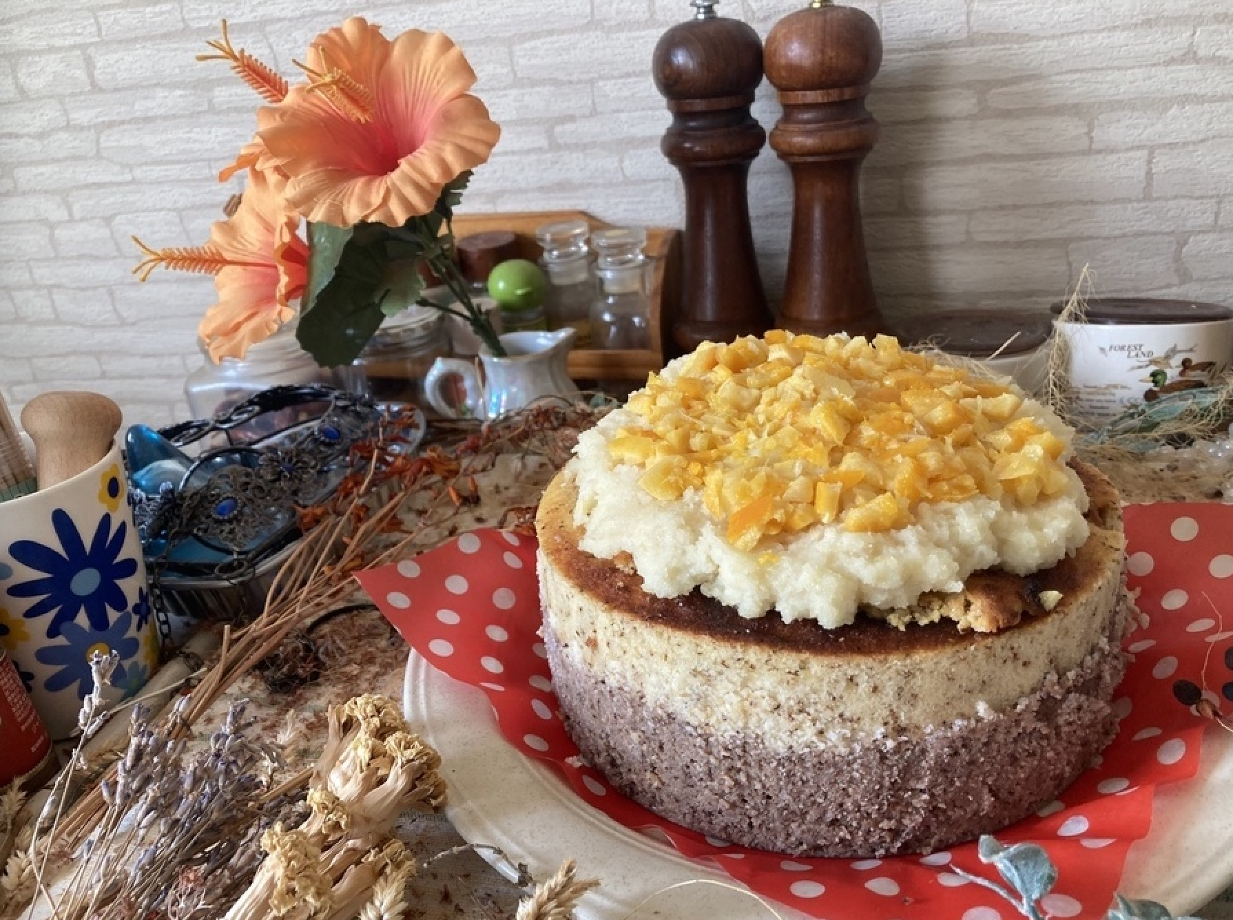 紅茶とルイボスティーの3層フルーツケーキ(グルテンフリー)