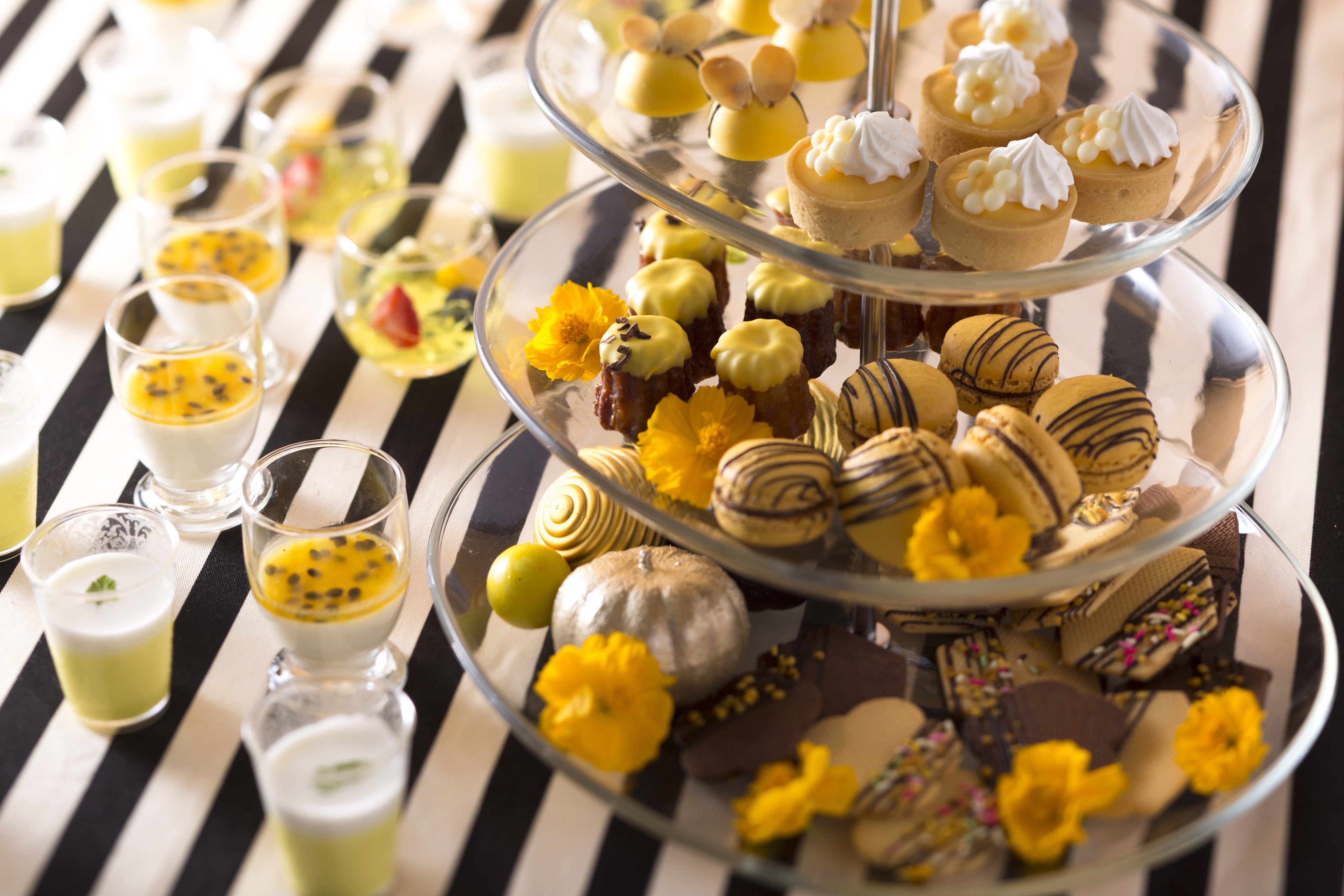 はちみつにちなんだスイーツ（一例）