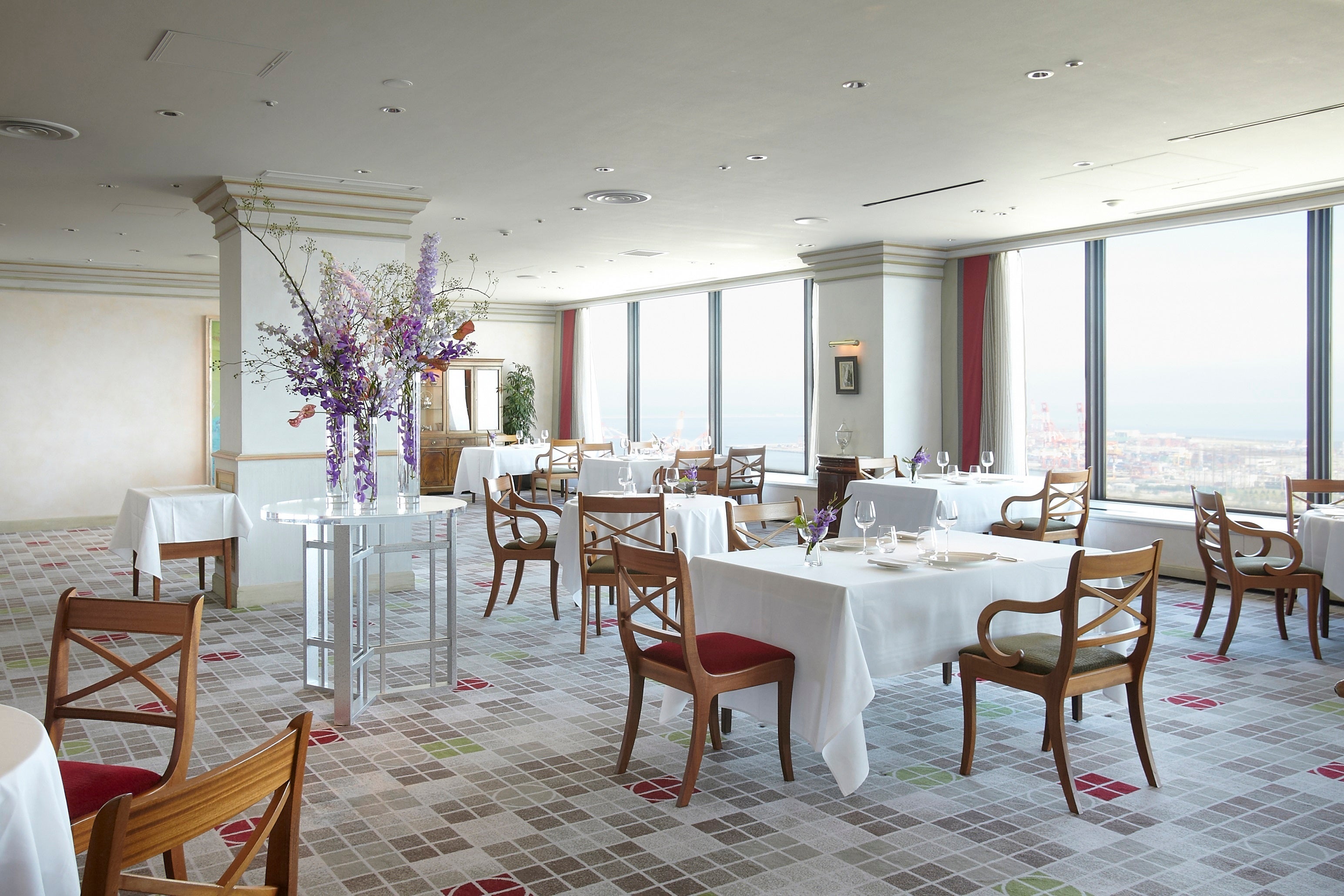 フレンチレストラン トランテアン