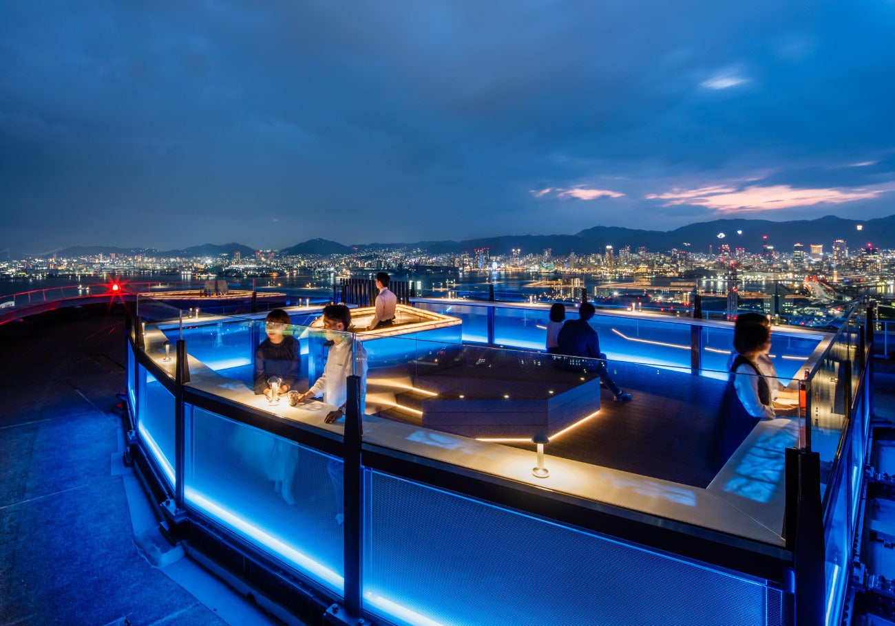 屋上テラス ソラフネ神戸