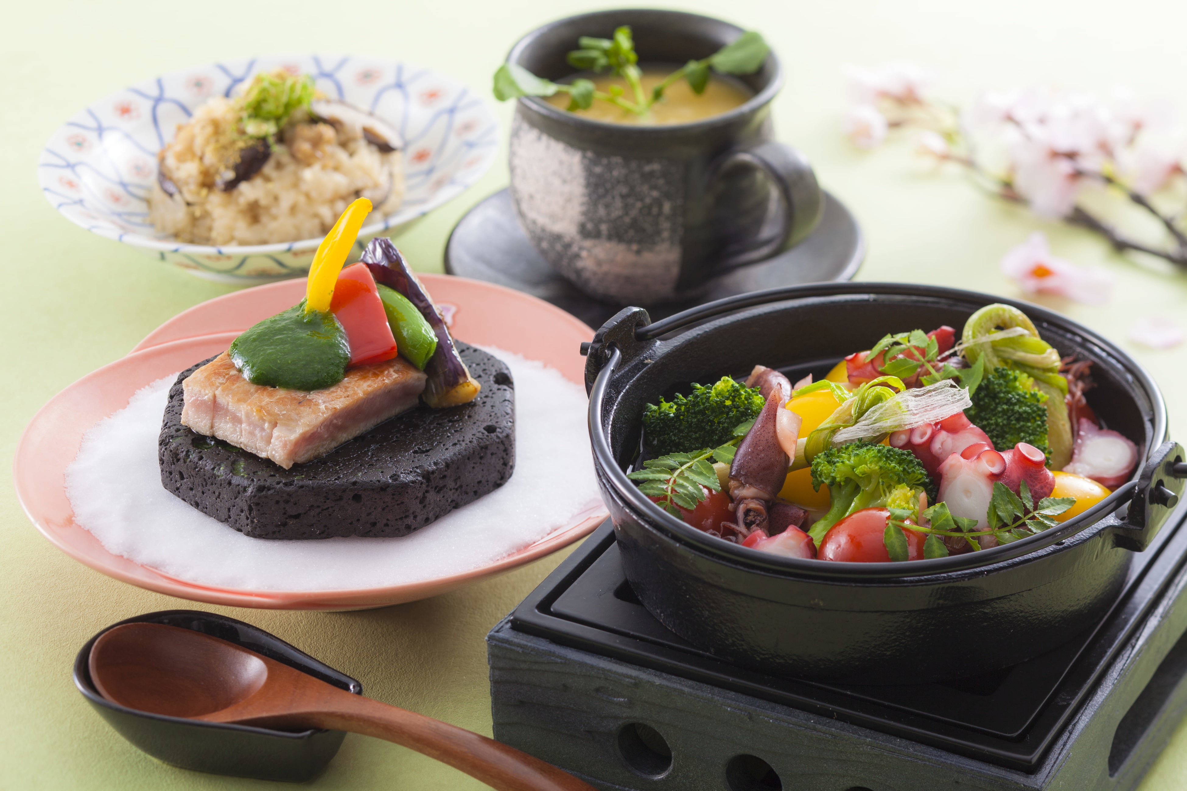 和風アヒージョランチ（4月）