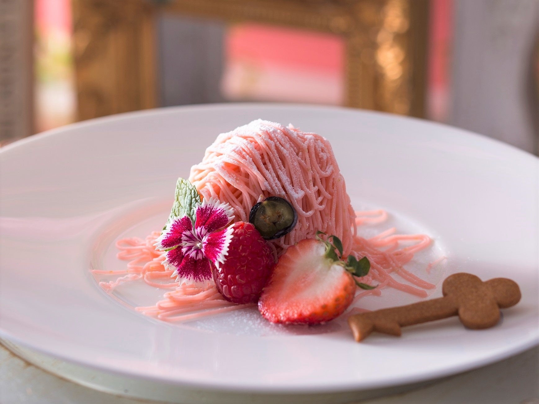 「いちごのモンブラン」