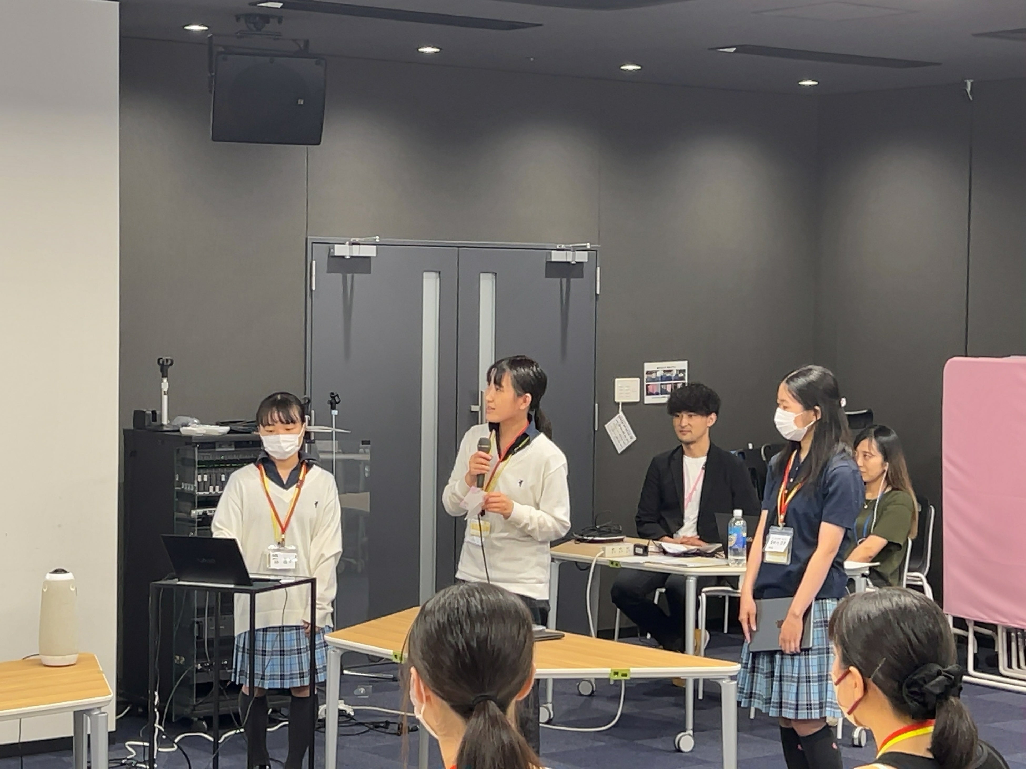 プレゼンテーションの様子