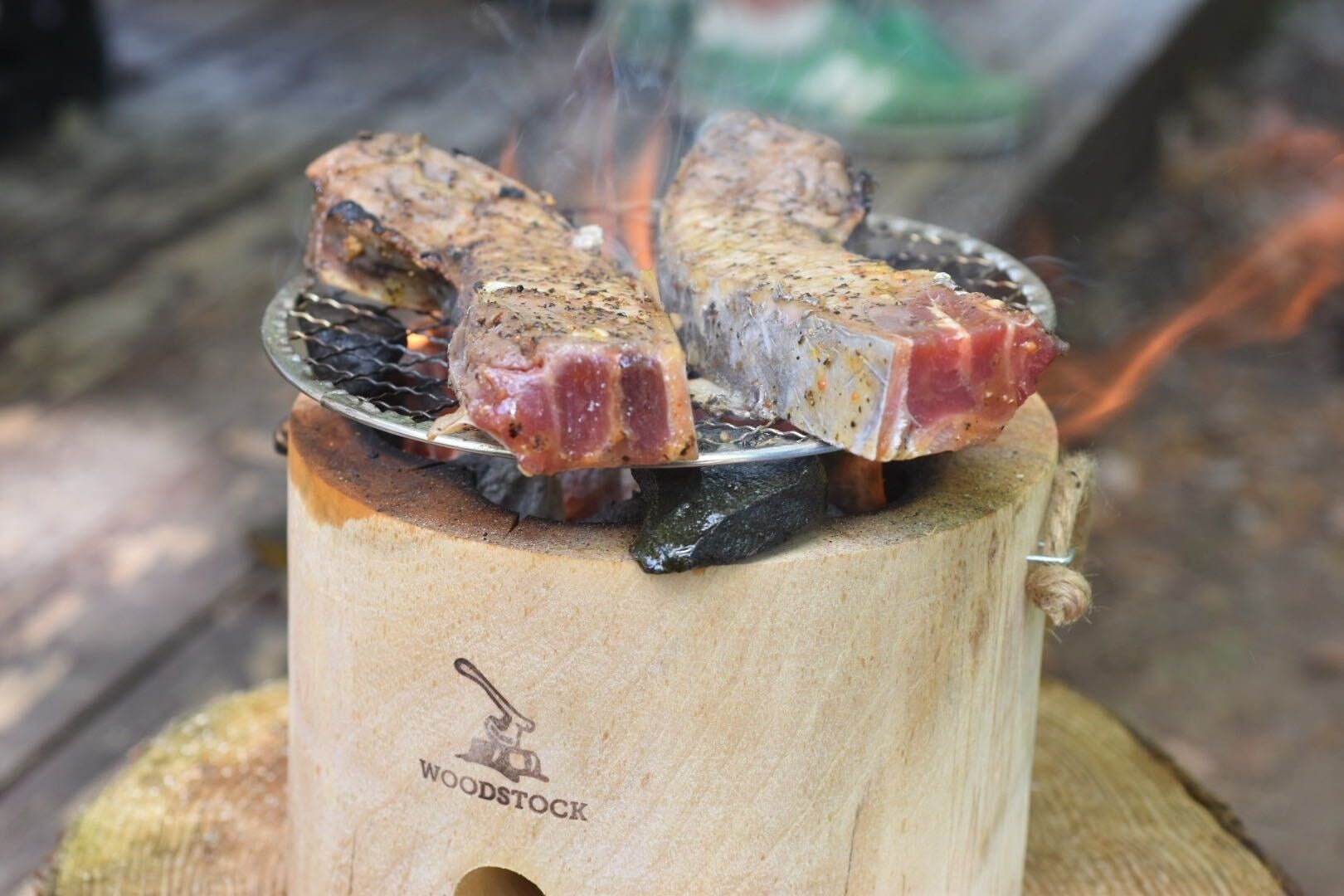 従来のグリルと比較して、焼きムラの少ない構造設計を採用