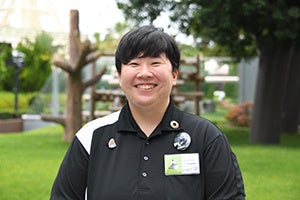 飼育スタッフ 中谷有伽