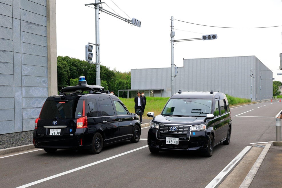 本SoCを搭載した自動運転タクシーによる実証実験の様子