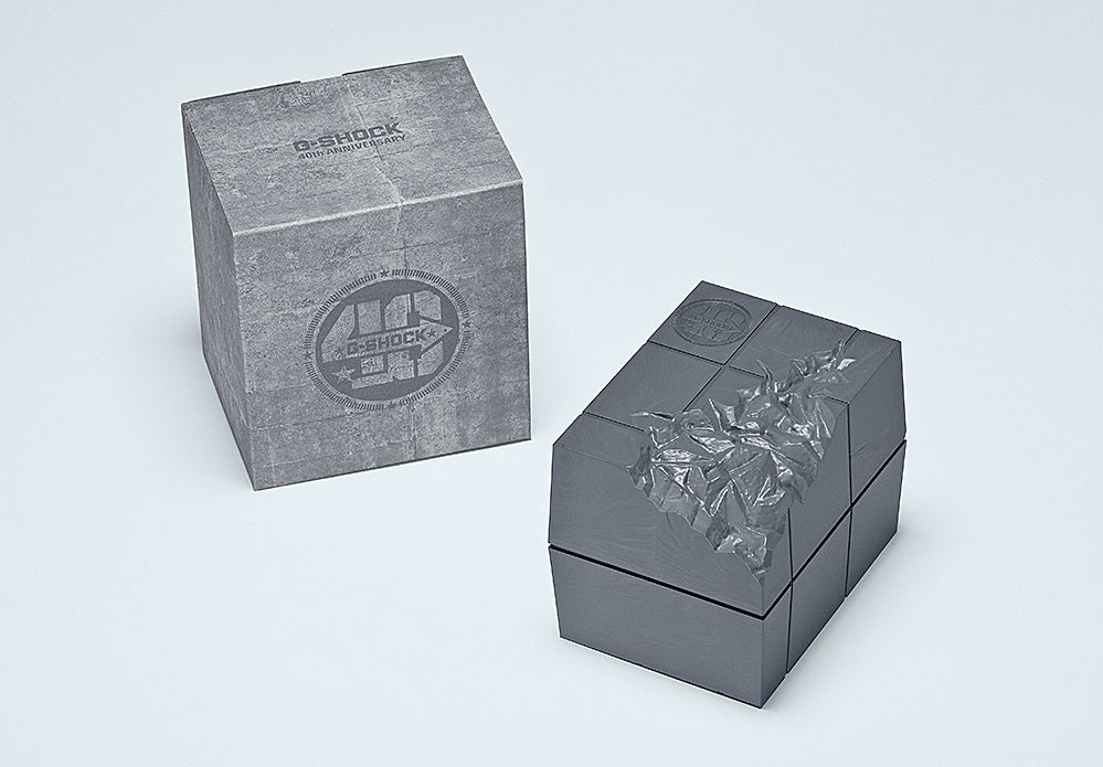 G-SHOCK”誕生40周年記念モデル第一弾「Flare Red」 | カシオ