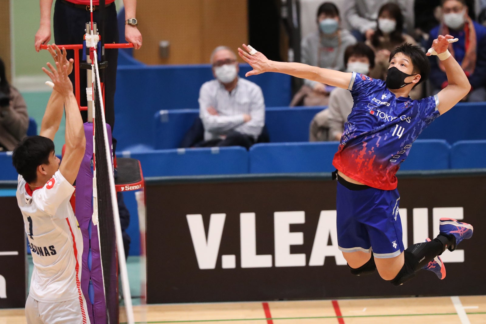 在籍8年目でチームを牽引するFC東京・長友優磨 対大分三好 2月6日 第2セット